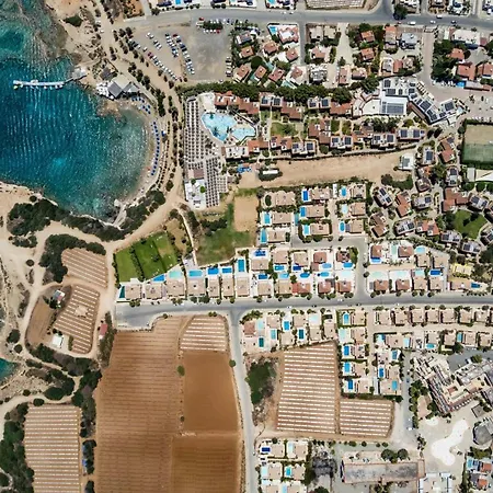 Alex Kapparis Villa *