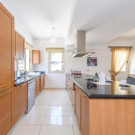 Alex Kapparis Villa