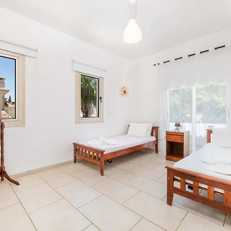 Villa Alex Kapparis Protaras