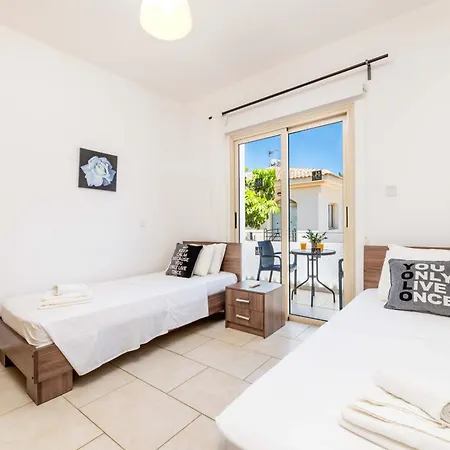 Alex Kapparis Villa *